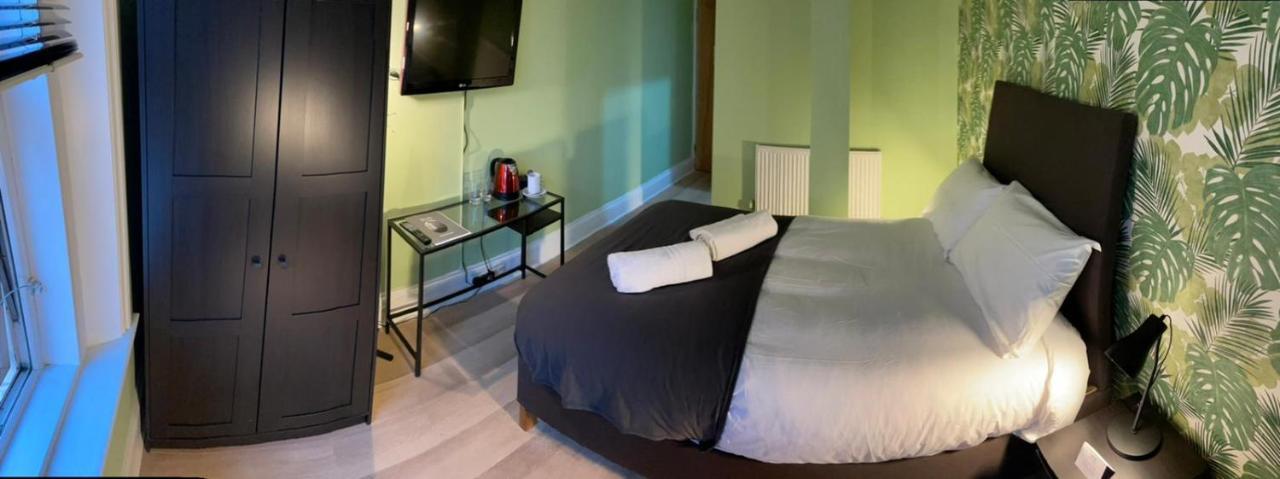 London K W Hotel 외부 사진